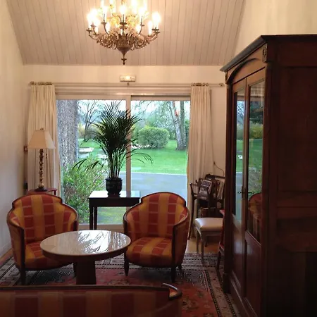 Le Petit Pont 3* Moncé-en-Belin