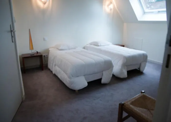 Le Petit Pont Guest house Monce-en-Belin