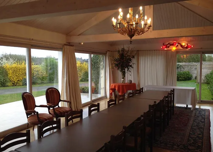 Le Petit Pont Guest house 3*